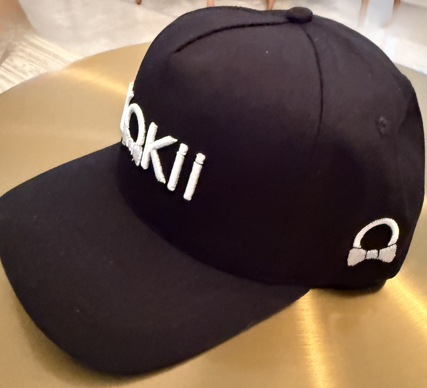 CAP Black & White Efesios