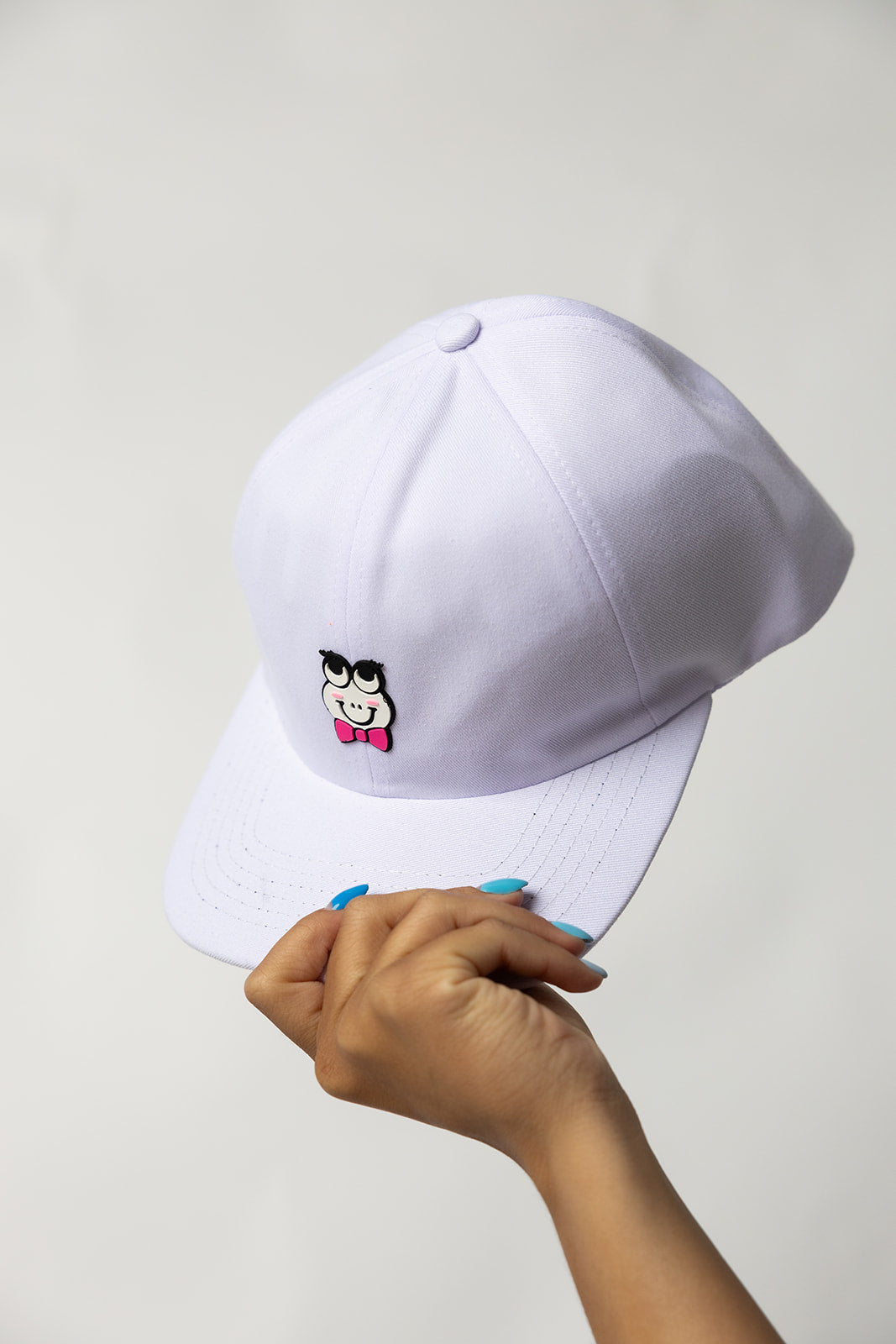 CAP Woman White